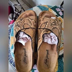Free People Sidelines Footbed Sandles♡ Size 7